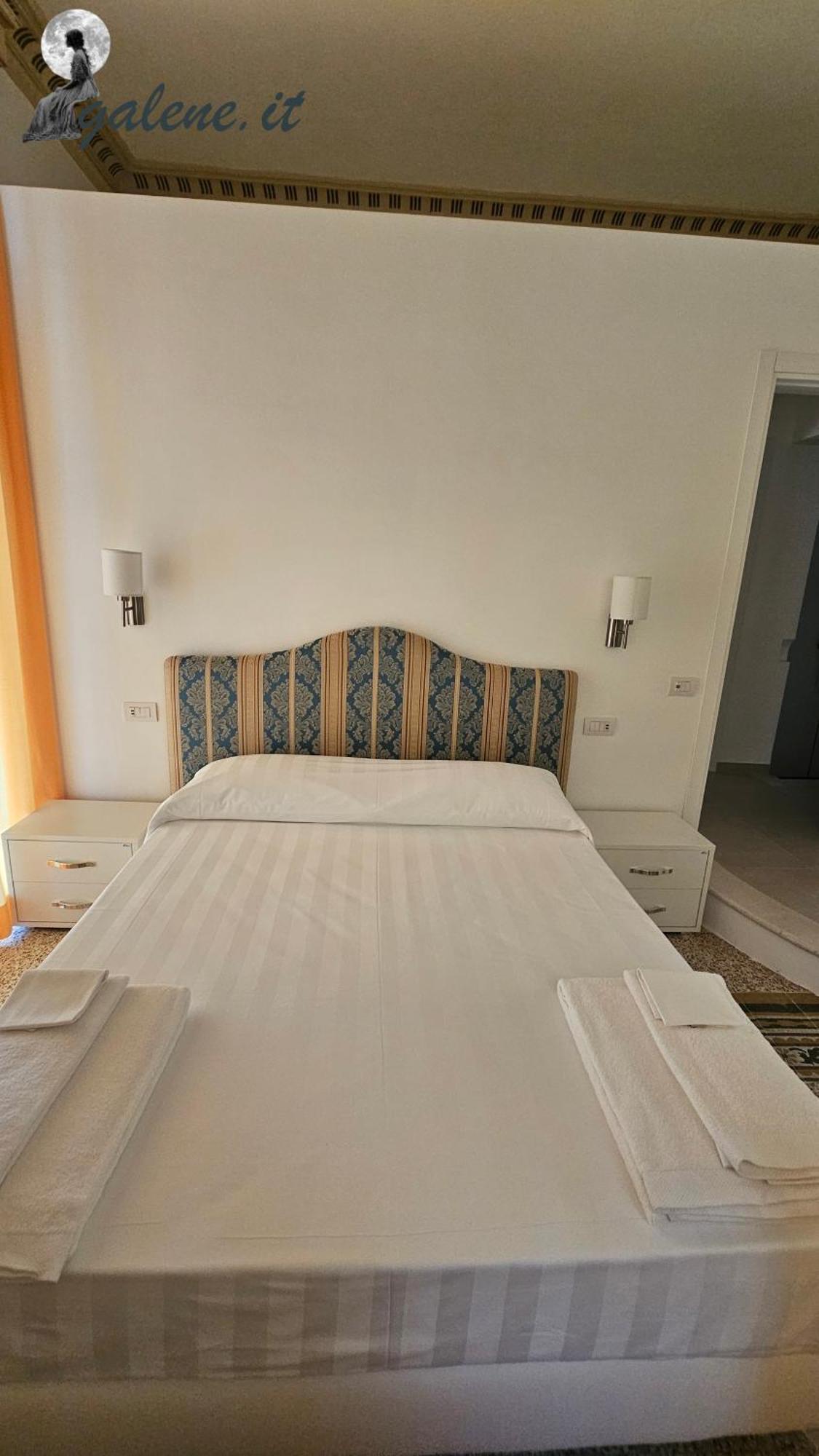 Galene - Beachfront In Costa D'Amalfi Maiori Exterior photo